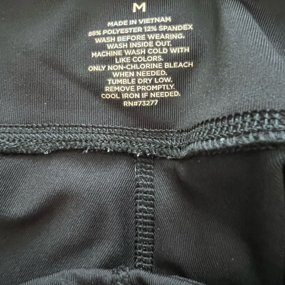 Tek Gear workout Women's Black Pants with pockets - Picture 3 of 3